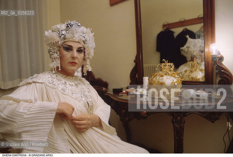 Venezia,1993.Ritratto della cantante lirica, la soprano bulgara Ghena Dimitrova nel suo camerino.Ritratto musica cantante lirica soprano.Venice,1993.Portrait of the Bulgarian operatic Soprano Ghena Dimitrova ©Graziano Arici/Rosebud2
