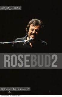 Venezia,1992.Ritratto del cantautore Ivano Fossati.Musica cantante ritratto cantautore concerto chitarra -Venice,1992. Portrait of the singer and songwriter Eugenio Finardi  ©Graziano Arici/Rosebud2