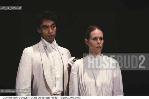 -Venezia,1983.Gran Teatro La Fenice. Carolyn Carlson e Larrio Ekson nel balletto 1983, coreografia di Carolyn Carlson, ritratto Danza Balletto coreografa Carlson solo -Venice,1983.Gran Teatro La Fenice. The dancer and choreographer Carolyn Carlson and Larrio Ekson during the ballett 1983 by Carolyn Carlson, contemporary dance choreographer ©Graziano Arici/Rosebud2       - ..La cessione dei diritti di questa immagine si intende per quanto di nostra competenza. Non comprende invece le eventuali spese  relative a diritti che potranno essere richiesti dagli Enti o persone fisiche cui appartengono eventualmente i soggetti  ripresi. Tali costi, ove necessari, e l’espletamento di qualsivoglia pratica di richiesta di concessione del permesso di pubblicazione sono esclusivamente a carico e a cura del soggetto acquirente di questa immagine.
