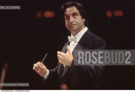 Venezia,1994.Ritratto del direttore dorchestra Riccardo Muti mentre dirige.Musica classica direttore orchestra ritratto .Venice,1994.Portrait of the conductor Riccardo Muti during a concert ©Graziano Arici/Rosebud2