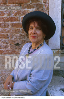 Nome: .DJEBAR ASSIA.Descrizione: .LETTERATURA SCRITTRICE ARABA.LITERATURE ARAB WRITER.Credit: ©Graziano Arici/Rosebud2 / Costo: .A.Nazione: .ALGERIA.ALGERIA.Cittˆ: .VENEZIA.VENICE.Data: .1999.