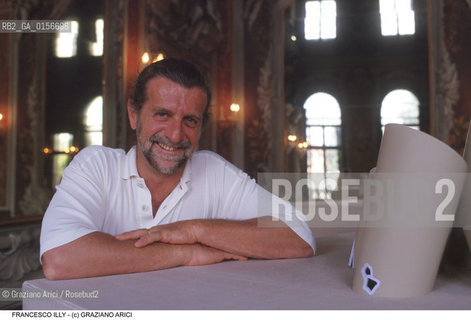 Nome: .ILLY FRANCESCO.Descrizione: .ECONOMIA ARTE.ECONOMY ART.Credit: ©Graziano Arici/Rosebud2 / Costo: .A.Nazione: .ITALIA.ITALY.Cittˆ: .VENEZIA.VENICE.Data: .1999.