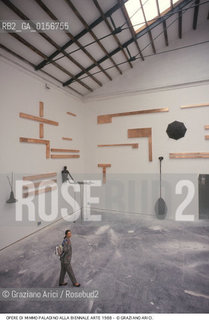 Localizzazione:.VENEZIA / CASTELLO.VENICE  / CASTELLO.Oggetto:.Soggetto:.XLIII ESPOSIZIONE INTERNAZIONALE DARTE LA BIENNALE DI VENEZIA / OPERE DI MIMMO PALADINO AL PADIGLIONE ITALIA.XLIII INTERNATIONAL ART EXHIBITION LA BIENNALE DI VENEZIA  / WORKS BY MIMMO PALADINO IN ITALY PAVILION .Cronologia:.Definizione Culturale:.   Autore:.   Stile:.   Editori/Stampatori:.   Committenza:.Materia e Tecnica:.Collocazione:.BIENNALE ARTE.Riproduzione Fotografica:.©Graziano Arici/Rosebud2 Copyright: ©Graziano Arici/Rosebud2 /  .Data:.1988.Costo:.A.