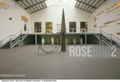Nome: .PALADINO MIMMO.Descrizione: .ARTE BIENNALE / SALA AL PADIGLIONE ITALIA.Credit: ©Graziano Arici/Rosebud2 / Costo: .A.Nazione: .ITALIA.Cittˆ: .VENEZIA.Data: .1988.