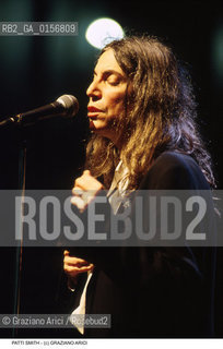 Nome: .SMITH PATTI.Descrizione: .MUSICA ROCK CANTANTE LETTERATURA POETESSA .ROCK MUSIC SINGER LITERATURE POETESS.Credit: ©Graziano Arici/Rosebud2 / Costo: .A.Nazione: .USA.Cittˆ: .VENEZIA.VENICE.Data: .1999.