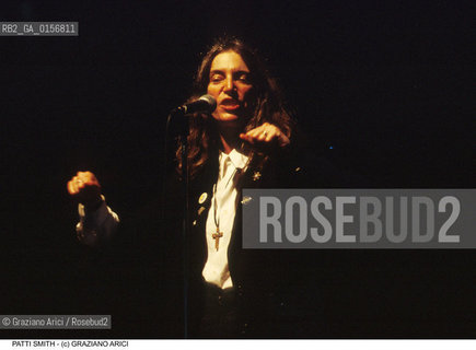 Nome: .SMITH PATTI.Descrizione: .MUSICA ROCK CANTANTE LETTERATURA POETESSA.ROCK MUSIC SINGER LITERATURE POETESS .Credit: ©Graziano Arici/Rosebud2 / Costo: .A.Nazione: .USA.Cittˆ: .VENEZIA.VENICE.Data: .1999.