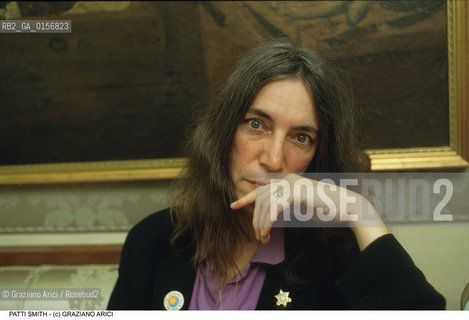 Nome: .SMITH PATTI.Descrizione: .MUSICA ROCK CANTANTE LETTERATURA POETESSA.ROCK MUSIC SINGER LITERATURE POETESS .Credit: ©Graziano Arici/Rosebud2 / Costo: .A.Nazione: .USA.Cittˆ: .VENEZIA.VENICE.Data: .1999.