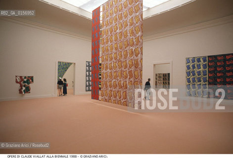 Localizzazione:.VENEZIA / CASTELLO.VENICE  / CASTELLO.Oggetto:.Soggetto:.XLIII ESPOSIZIONE INTERNAZIONALE DARTE LA BIENNALE DI VENEZIA / OPERE DI CLAUDE VIALLAT.XLIII INTERNATIONAL ART EXHIBITION LA BIENNALE DI VENEZIA / WORKS BY CLAUDE VIALLAT .Cronologia:.Definizione Culturale:.   Autore:.   Stile:.   Editori/Stampatori:.   Committenza:.Materia e Tecnica:.Collocazione:.BIENNALE ARTE.Riproduzione Fotografica:.©Graziano Arici/Rosebud2 Copyright: ©Graziano Arici/Rosebud2 /  .Data:.1988.Costo:.A.