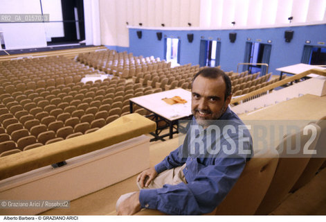 Nome:.BARBERA ALBERTO.Descrizione:.DIRETTORE MOSTRA DEL CINEMA / BIENNALE SALA GRANDE DEL PALAZZO DEL CINEMA.Credit:.©Graziano Arici/Rosebud2 Costo:.A.Nazione:.ITALIA.Cittˆ:.VENEZIA.Data:.1999.