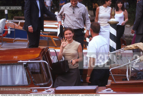 Nome:.DIAZ CAMERON.Descrizione:.CINEMA ATTRICE / MOSTRA DEL CINEMA.Credit:.©Graziano Arici/Rosebud2 Costo:.A.Nazione:.USA.Cittˆ:.VENEZIA.Data:.1999.