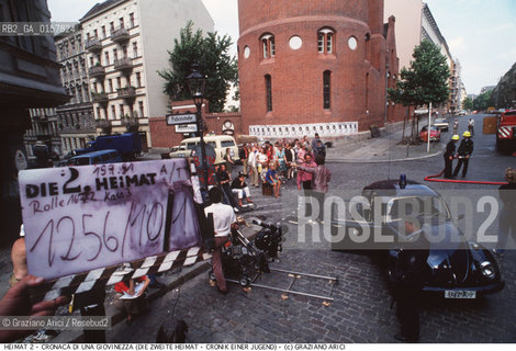 Nome:.HEIMAT 2 - CRONACA DI UNA GIOVINEZZA (DIE ZWEITE HEIMAT - CRONIK EINER JUGEND).Descrizione:.MOVIE PICTURE / DRAMMATICO - dir. EDGAR REITZ / CIAK.Credit:.©Graziano Arici/Rosebud2 Costo:.A.Nazione:.GERMANIA.Cittˆ:.BERLINO.Data:.1992.