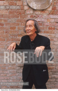 Nome:.KAZUO OHNO.Descrizione:.TEATRO BUTOH DANZA BALLERINO.Credit:.©Graziano Arici/Rosebud2 Costo:.A.Nazione:.GIAPPONE.Cittˆ:..Data:.1999.