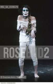 Nome:.KAZUO OHNO.Descrizione:.TEATRO BUTOH DANZA BALLERINO.Credit:.©Graziano Arici/Rosebud2 Costo:.A.Nazione:.GIAPPONE.Cittˆ:..Data:.1999.