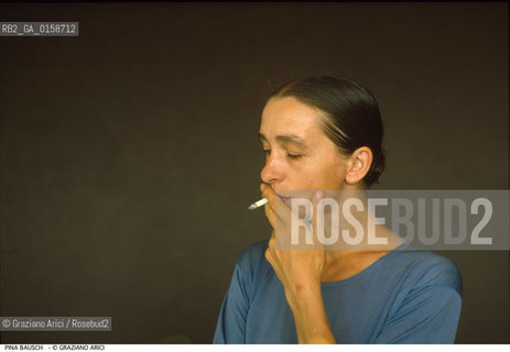 Caption: Nome: .BAUSCH PINA.Descrizione: .DANZA COREOGRAFA BALLERINA SIGARETTA.Credit: ©Graziano Arici/Rosebud2 / rosebud2.Costo: .A.Nazione: .GERMANIA.Cittˆ: .VENEZIA.Data: .1989