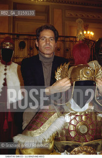 Nome: .SABATINI ENRICO.Descrizione: .CINEMA COSTUMISTA/FILM MARCO POLO.Credit: ©Graziano Arici/Rosebud2 / Costo: .A.Nazione: .ITALIA.Cittˆ: .VENEZIA.Data: .1985.