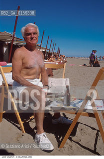 Caption: Nome: .VALENTI JACK.Descrizione: .CINEMA PRODUTTORE/AL MARE ALLHOTEL EXCELSIOR.Credit: ©Graziano Arici/Rosebud2 / Costo: .A.Nazione: .USA.Cittˆ: ..Data: .1991