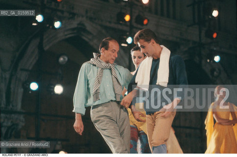 Caption: Nome: .PETIT ROLAND.Descrizione: .DANZA COREOGRAFO/CON BALLERINI.Credit: ©Graziano Arici/Rosebud2 / Costo: .A.Nazione: .FRANCIA.Cittˆ: ..Data: .1986