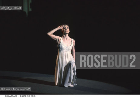 Nome: .FRACCI CARLA.Descrizione: .DANZA BALLERINA.Credit: ©Graziano Arici/Rosebud2 / Costo: .A.Nazione: .ITALIA.Cittˆ: .VENEZIA.Data: .1983.