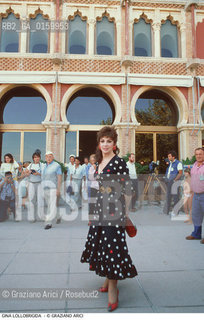 Caption: Nome: .LOLLOBRIGIDA GINA.Descrizione: .CINEMA ATTRICE / DAVANTI ALLHOTEL EXCELSIOR.Credit: ©Graziano Arici/Rosebud2 / Costo: .A.Nazione: .ITALIA.Cittˆ: ..Data: .1992