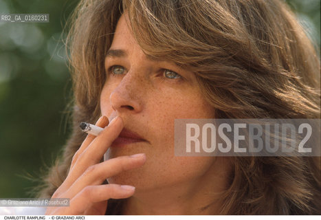 Caption: Nome: .RAMPLING CHARLOTTE.Descrizione: .CINEMA ATTRICE/FUMA UNA SIGARETTA.Credit: ©Graziano Arici/Rosebud2 / Costo: .A.Nazione: .GRAN BRETAGNA.Cittˆ: ..Data: .1988
