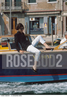 Caption: Nome: .ARDANT FANNY.Descrizione: .CINEMA ATTRICE/IN MOTOSCAFO A VENEZIA.Credit: ©Graziano Arici/Rosebud2 / Costo: .A.Nazione: .FRANCIA.Cittˆ: .VENEZIA.Data: .1988