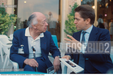 Caption: Nome: .VERDIGLIONE ARMANDO.Descrizione: .PSICANALISI PSICANALISTA SAGGISTA/CON IL COMMEDIOGRAFO EUGENE IONESCO.Credit: ©Graziano Arici/Rosebud2 / Costo: .A.Nazione: .ITALIA.Cittˆ: ..Data: .1985