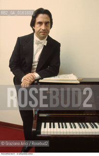 Caption: Nome: .MUTI RICCARDO.Descrizione: .MUSICA CLASSICA DIRETTORE DORCHESTRA/CON SPARTITI E PIANOFORTE.Credit: ©Graziano Arici/Rosebud2 / Costo: .A.Nazione: .ITALIA.Cittˆ: ..Data: .1994