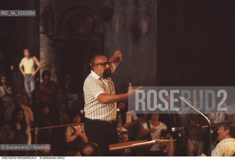 Caption: Nome: .PENDER.ECKI KRZYSZTOF.Descrizione: .MUSICA CLASSICA ELETTRONICA COMPOSITORE CONTEMPORANEO/DIRIGE NELLA BASILICA DI SAN MARCO.Credit: ©Graziano Arici/Rosebud2 / Costo: .A.Nazione: .POLONIA.Cittˆ: ..Data: .1988