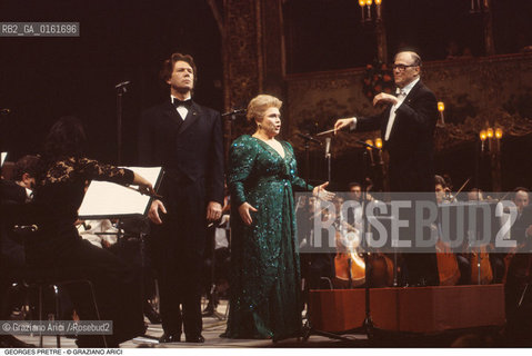 Caption: Nome: .PRETRE GEORGES.Descrizione: .MUSICA CLASSICA DIRETTIRE DORCHESTRA/DIRIGE CON I CANTANTI LIRICI SAMUEL RAMEY E MARILYN HORNE.Credit: ©Graziano Arici/Rosebud2 / Costo: .A.Nazione: .FRANCIA.Cittˆ: ..Data: .1993