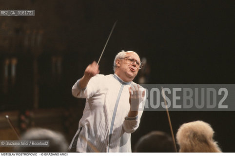 Caption: Nome: .ROSTROPOVIC MSTISLAV.Descrizione: .MUSICA CLASSICA DIRETTORE DORCHESTRA VIOLONCELLISAT/DIRIGE.Credit: ©Graziano Arici/Rosebud2 / Costo: .A.Nazione: .RUSSIA.Cittˆ: ..Data: .1994