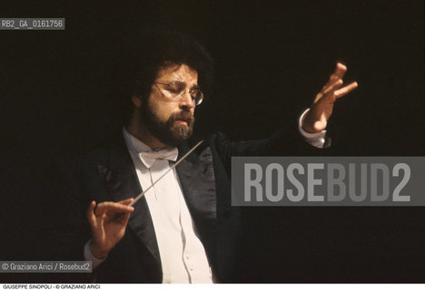 Caption: Nome: .SINOPOLI GIUSEPPE.Descrizione: .MUSICA CLASSICA DIRETTORE DORCHESTRA/DIRIGE.Credit: ©Graziano Arici/Rosebud2 / Costo: .A.Nazione: .ITALIA.Cittˆ: ..Data: .1995