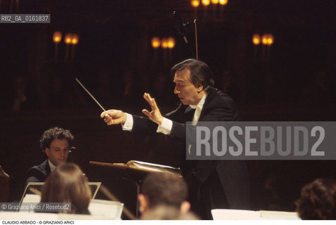 Caption: Nome: .ABBADO CLAUDIO.Descrizione: .MUSICA CLASSICA DIRETTORE DORCHESTRA.CLASSIC MUSIC CONDUCTOR  .Credit: ©Graziano Arici/Rosebud2 / Costo: .A.Nazione: .ITALIA.ITALY.Cittˆ: ..Data: .1992