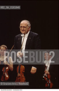 Caption: Nome: .ACCARDO SALVATORE.Descrizione: .MUSICA CLASSICA VIOLINISTA/AL VIOLINO.Credit: ©Graziano Arici/Rosebud2 / Costo: .A.Nazione: .ITALIA.Cittˆ: ..Data: .1996