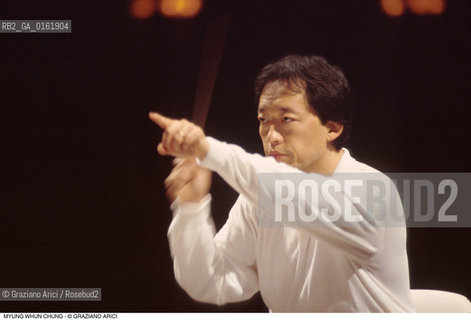 Caption: Nome: .CHUNG MYUNG WHUN.Descrizione: .MUSICA CLASSICA DIRETTORE DORCHESTRA PIANISTA.Credit: ©Graziano Arici/Rosebud2 / Costo: .A.Nazione: .COREA.Cittˆ: ..Data: .1994