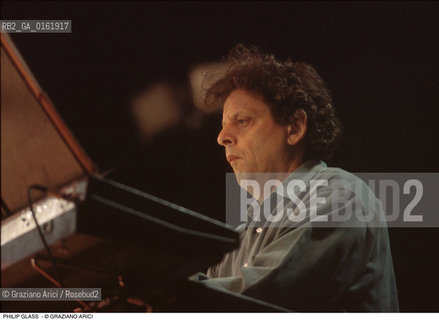 Caption: Nome: .GLASS PHILIP.Descrizione: .MUSICA CLASSICA CONTEMPORANEA COMPOSITORE/ALLE TASTIERE.Credit: ©Graziano Arici/Rosebud2 / Costo: .A.Nazione: .USA.Cittˆ: ..Data: .1992