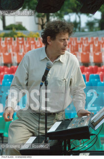 Caption: Nome: .GLASS PHILIP.Descrizione: .MUSICA CLASSICA CONTEMPORANEA COMPOSITORE/ALLE TASTIERE.Credit: ©Graziano Arici/Rosebud2 / Costo: .A.Nazione: .USA.Cittˆ: ..Data: .1992