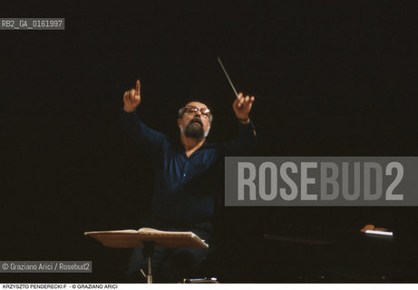 Caption: Nome: .PENDER.ECKI KRZYSZTOF.Descrizione: .MUSICA CLASSICA ELETTRONICA COMPOSITORE CONTEMPORANEO/DIRIGE NELLA BASILICA DI SAN MARCO.Credit: ©Graziano Arici/Rosebud2 / Costo: .A.Nazione: .POLONIA.Cittˆ: ..Data: .1988