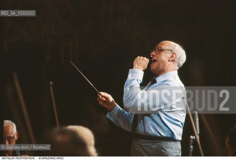 Caption: Nome: .ROSTROPOVIC MSTISLAV.Descrizione: .MUSICA CLASSICA DIRETTORE DORCHESTRA VIOLONCELLISTA.Credit: ©Graziano Arici/Rosebud2 / Costo: .A.Nazione: .RUSSIA.Cittˆ: ..Data: .1994