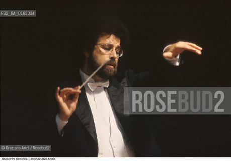 Caption: Nome: .SINOPOLI GIUSEPPE.Descrizione: .MUSICA CLASSICA DIRETTORE DORCHESTRA/DIRIGE.Credit: ©Graziano Arici/Rosebud2 / Costo: .A.Nazione: .ITALIA.Cittˆ: ..Data: .1995