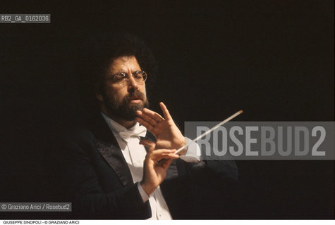 Caption: Nome: .SINOPOLI GIUSEPPE.Descrizione: .MUSICA CLASSICA DIRETTORE DORCHESTRA/DIRIGE.Credit: ©Graziano Arici/Rosebud2 / Costo: .A.Nazione: .ITALIA.Cittˆ: ..Data: .1995
