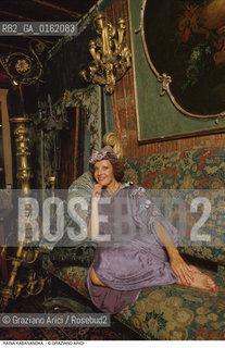 Caption: Nome: .KABAIVANSKA RAINA.Descrizione: .MUSICA CLASSICA CANTANTE LIRICA SOPRANO/ALLINTERNO DI PALAZZO FORTUNY.Credit: ©Graziano Arici/Rosebud2 / Costo: .A.Nazione: .BULGARIA/ITALIA.Cittˆ: ..Data: .1988