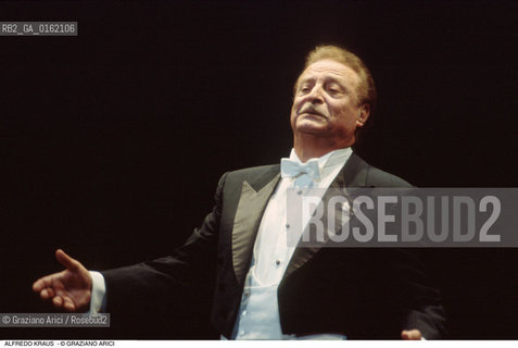 Caption: Nome: .KRAUS ALFREDO.Descrizione: .MUSICA CLASSICA CANTANTE LIRICO TENORE.Credit: ©Graziano Arici/Rosebud2 / Costo: .A.Nazione: .SPAGNA.Cittˆ: ..Data: .1996
