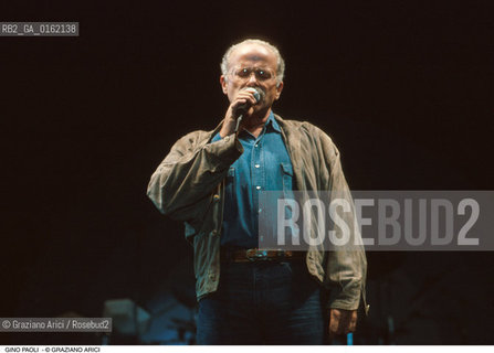 Caption: Nome: .PAOLI GINO.Descrizione: .MUSICA POP CANTAUTORE.Credit: ©Graziano Arici/Rosebud2 / Costo: .A.Nazione: .ITALIA.Cittˆ: ..Data: .1996