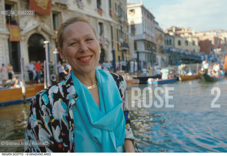 Caption: Nome: .SCOTTO RENATA.Descrizione: .MUSICA CLASSICA CANTANTE LIRICA SOPRANO/A VENEZIA.Credit: ©Graziano Arici/Rosebud2 / Costo: .A.Nazione: .ITALIA.Cittˆ: .VENEZIA.Data: .1994