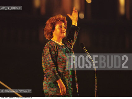 Caption: Nome: .SERRA LUCIANA.Descrizione: .MUSICA CLASSICA CANTANTE LIRICA SOPRANO.Credit: ©Graziano Arici/Rosebud2 / Costo: .A.Nazione: .ITALIA.Cittˆ: ..Data: .1993