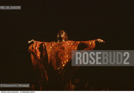 Caption: Nome: .VAUGHAN SARAH LOIS.Descrizione: .MUSICA JAZZ POP CANTANTE.Credit: ©Graziano Arici/Rosebud2 / Costo: .A.Nazione: .USA.Cittˆ: ..Data: .1994