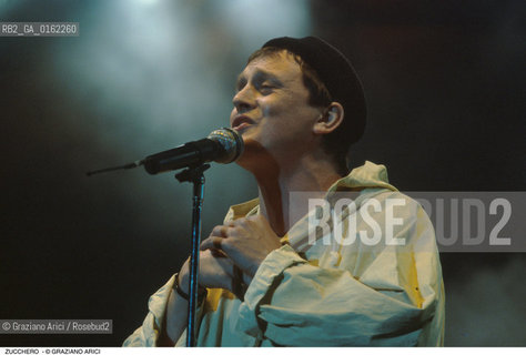 Caption: Nome: .ZUCCHERO .Descrizione: .alias ADELMO FORNACIARI/MUSICA ROCK POP RHYTHMN BLUES CANTAUTORE.Credit: ©Graziano Arici/Rosebud2 / Costo: .A.Nazione: .ITALIA.Cittˆ: ..Data: .1987