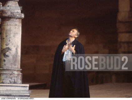 Caption: Nome: .CARRERAS JOSE.Descrizione: .MUSICA CLASSICA CANTANTE LIRICO TENORE.Credit: ©Graziano Arici/Rosebud2 / Costo: .A.Nazione: .SPAGNA.Cittˆ: .VERONA.Data: .1985