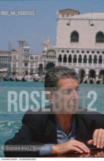 Caption: Nome: .COHEN LEONARD.Descrizione: .MUSICA POP CANTAUTORE CHITARRISTA/A VENEZIA.Credit: ©Graziano Arici/Rosebud2 / Costo: .A.Nazione: .CANADA.Cittˆ: ..Data: .1992