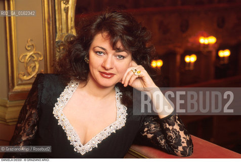Caption: Nome: .DESSI DANIELA.Descrizione: .MUSICA CLASSICA CANTANTE LIRICA SOPRANO/NEL GRAN TEATRO LA FENICE  .Credit: ©Graziano Arici/Rosebud2 / Costo: .A.Nazione: .ITALIA.Cittˆ: ..Data: .1995